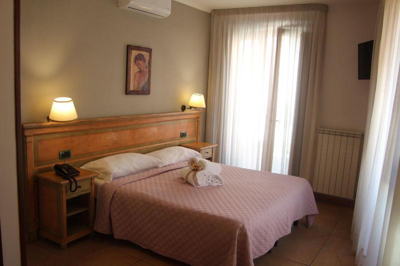 Santa Caterina Hotel Pompei Bagian luar foto