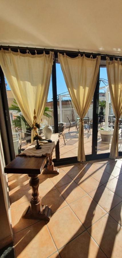 Santa Caterina Hotel Pompei Bagian luar foto