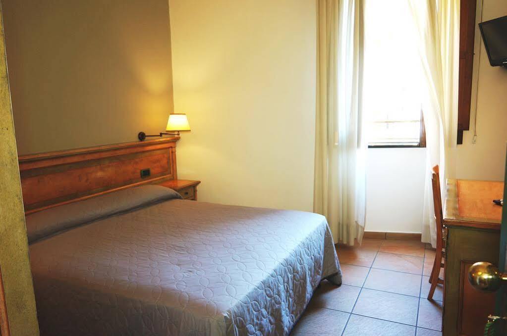 Santa Caterina Hotel Pompei Bagian luar foto